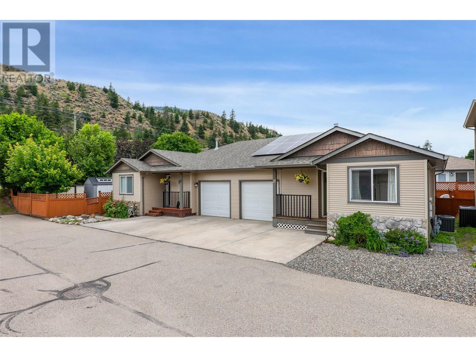 #27 5200 DALLAS DRIVE - Image 2