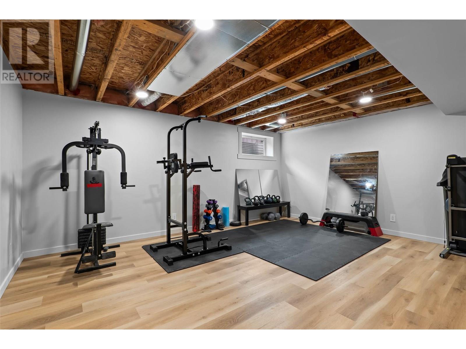 #27 5200 DALLAS DRIVE - Image 21