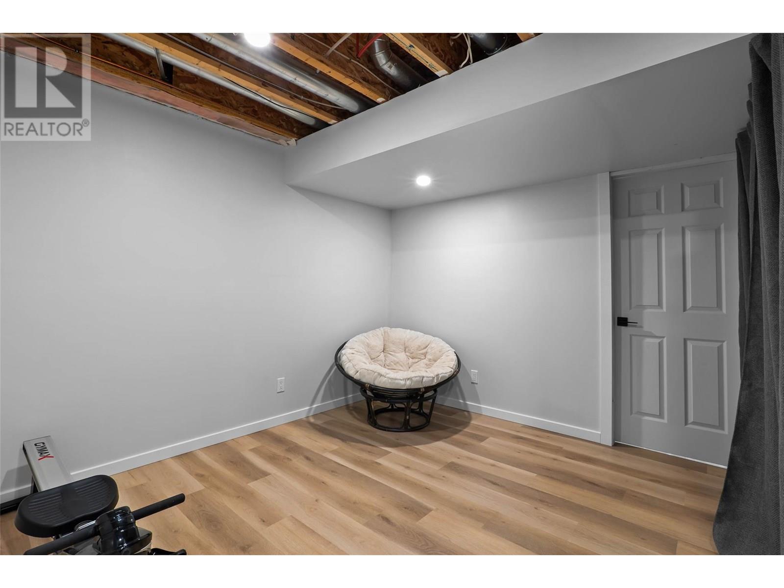 #27 5200 DALLAS DRIVE - Image 23