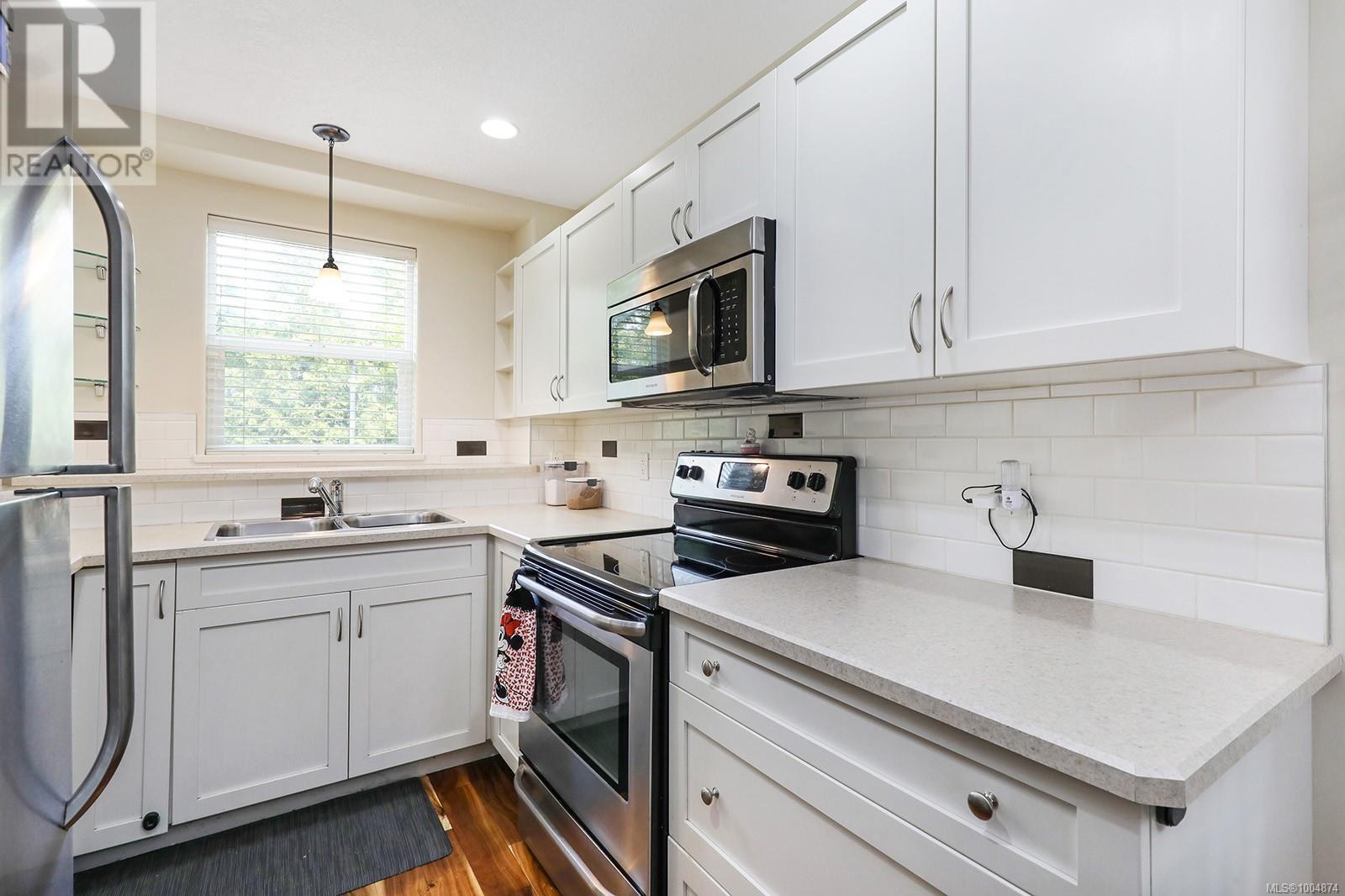 123 170 Centennial Dr, Courtenay