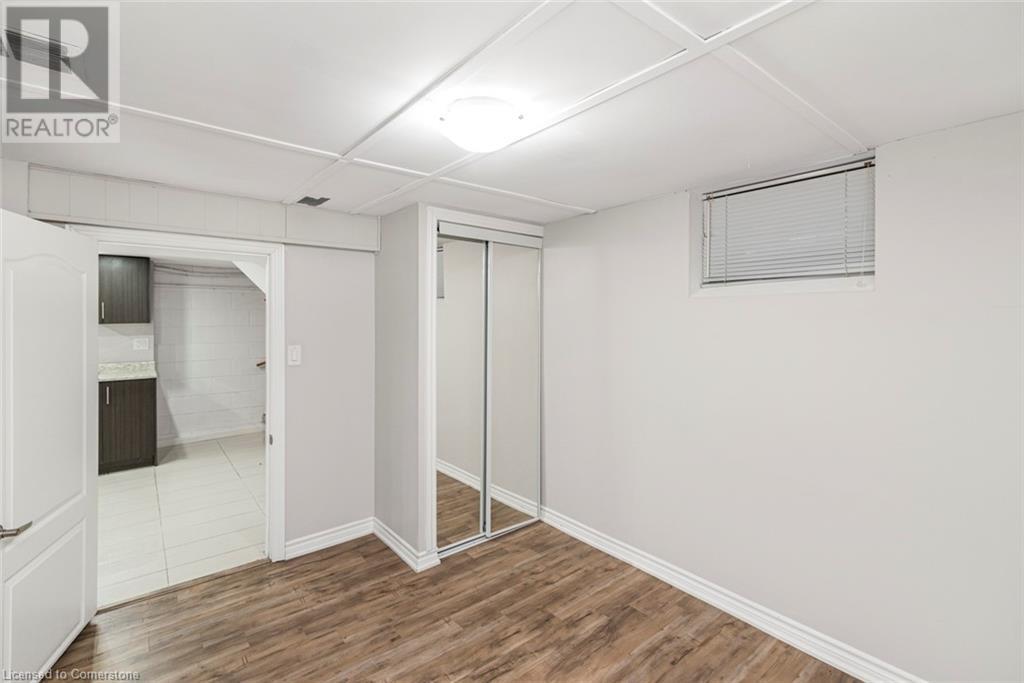 Photo 34 of 2278 Mount Forest Drive, Burlington ON