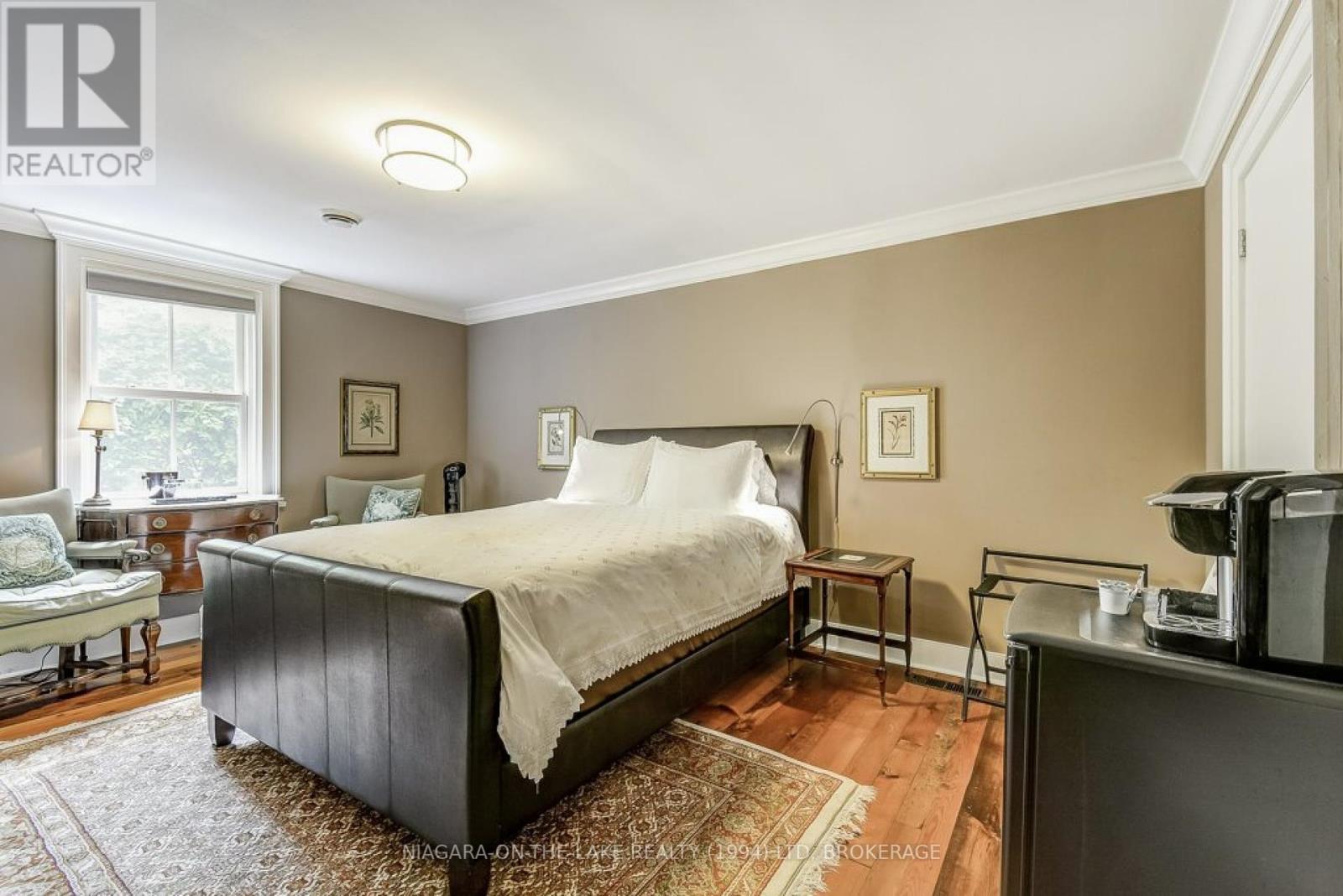 Photo 42 of 28 Prideaux Street, Niagaraonthelake ON