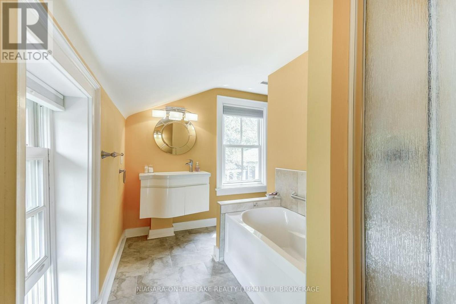 Photo 23 of 28 Prideaux Street, Niagaraonthelake ON