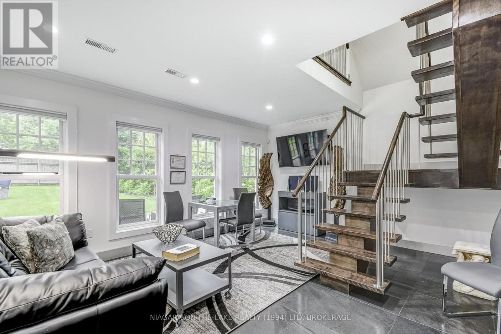 Photo 15 of 28 Prideaux Street, Niagaraonthelake ON