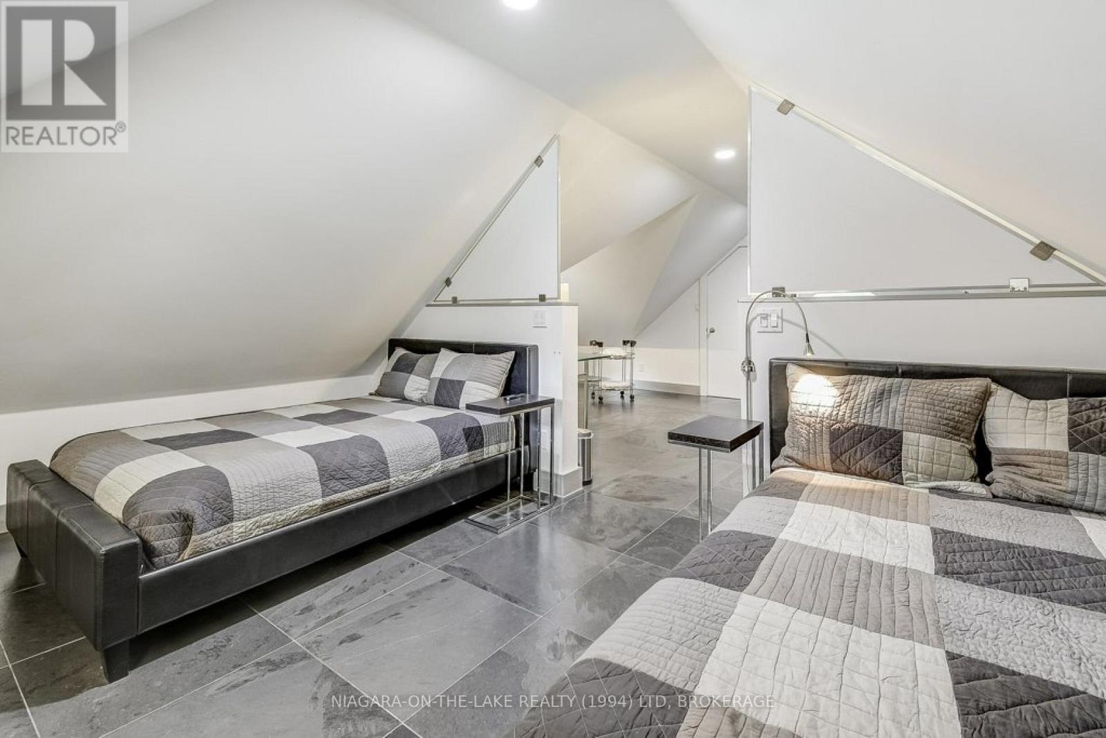 Photo 20 of 28 Prideaux Street, Niagaraonthelake ON