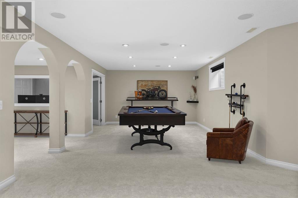 Single Family House for Sale in  Cougar Plateau Circle SW Cougar Ridge Calgary 