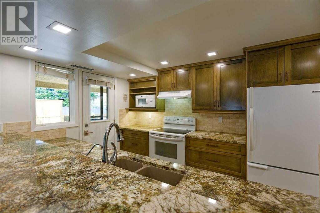 Single Family House for Sale in    Avenue NW Sunnyside Calgary 