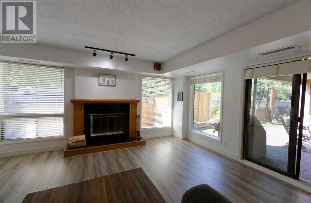 Single Family House for Sale in    Avenue NW Sunnyside Calgary 
