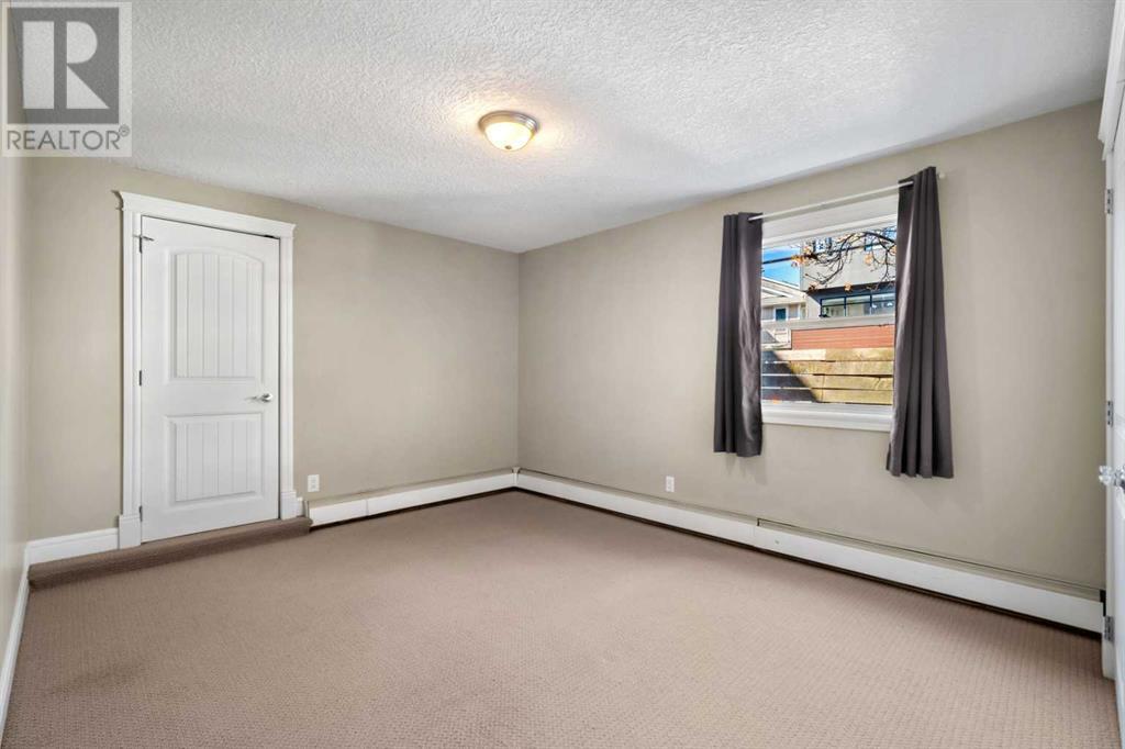 Single Family House for Sale in    Avenue SW Altadore Calgary 