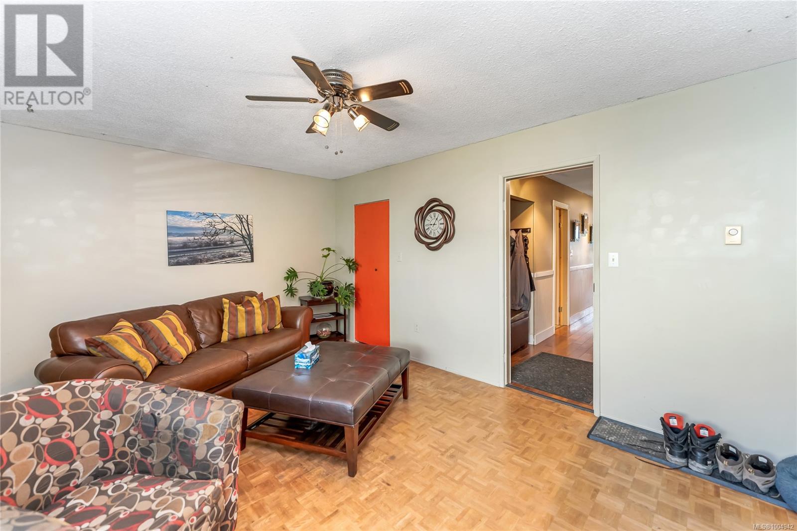 2 6172 Alington Rd, Duncan