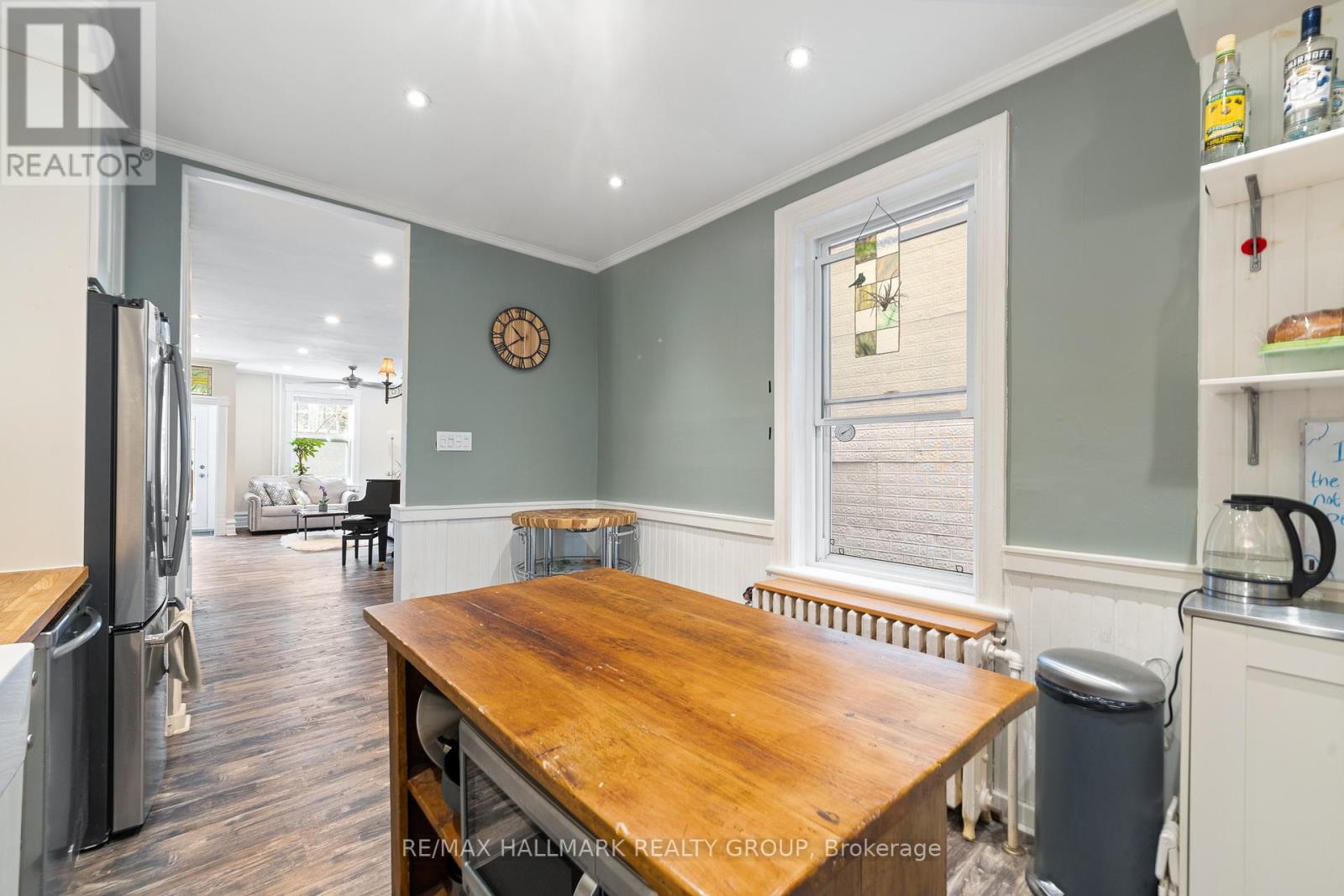 Photo 9 of 181 Guigues Avenue, Ottawa ON