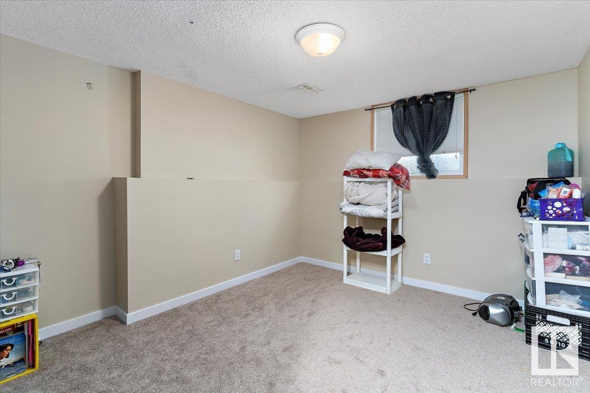 Photo 20 of 5116 58 Av, Tofield AB