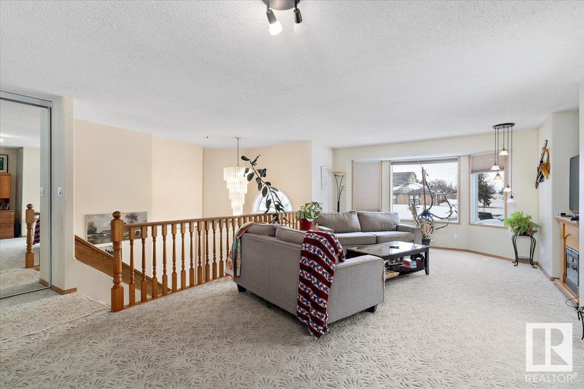 Photo 3 of 5116 58 Av, Tofield AB