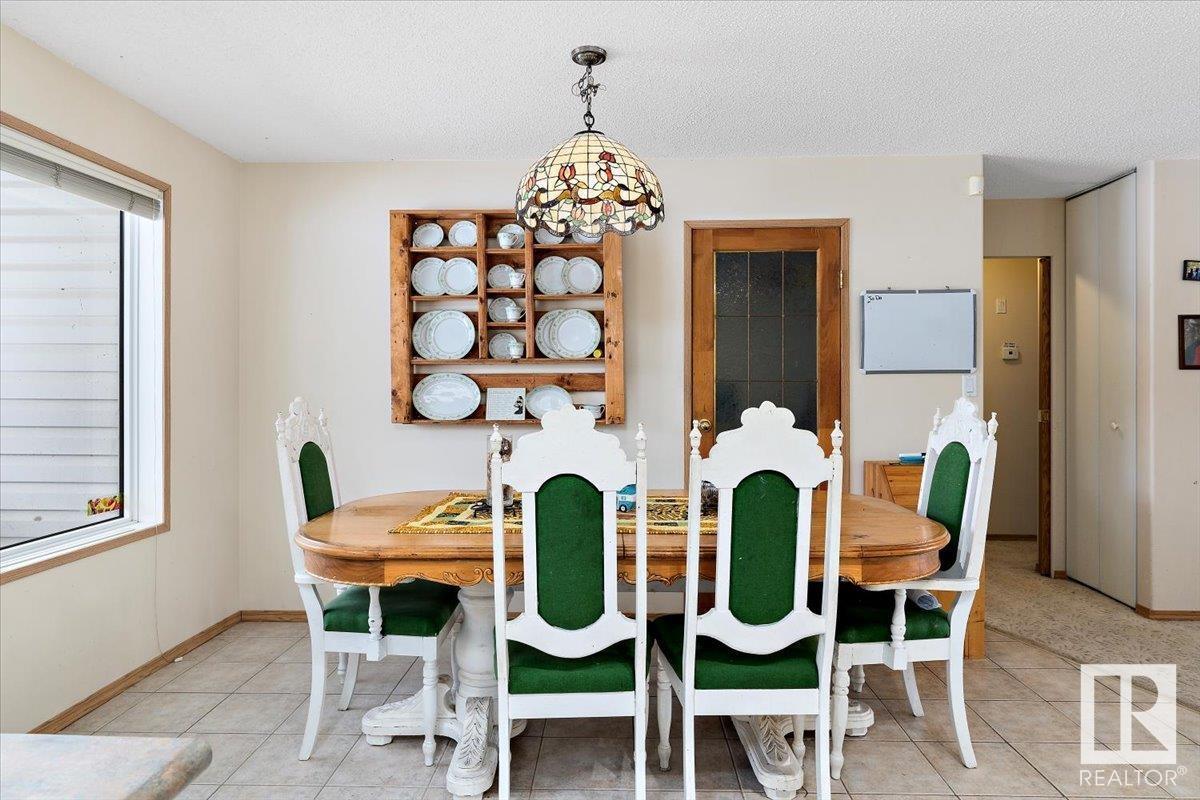 Photo 8 of 5116 58 Av, Tofield AB