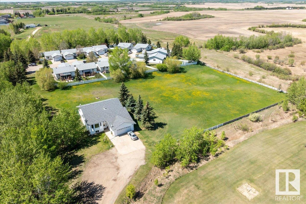 Photo 27 of 5116 58 Av, Tofield AB