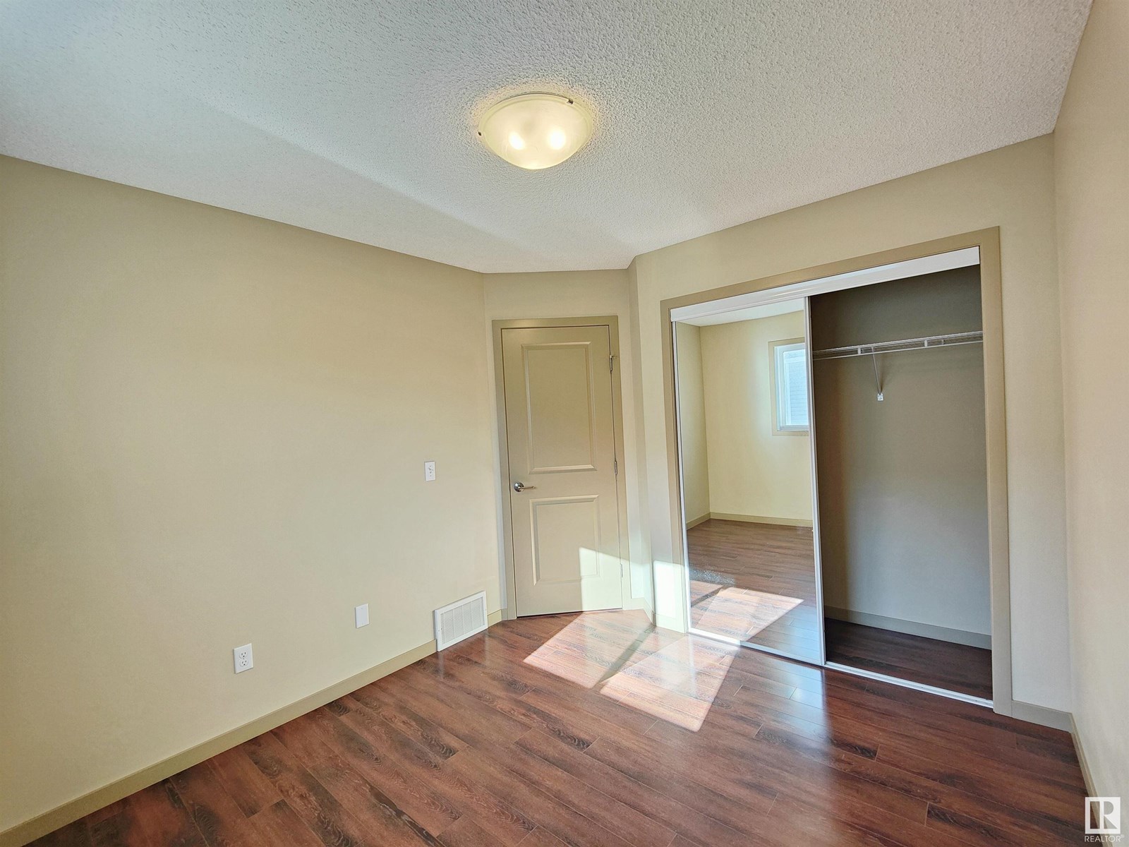 #46 1816 RUTHERFORD RD SW - Image 8