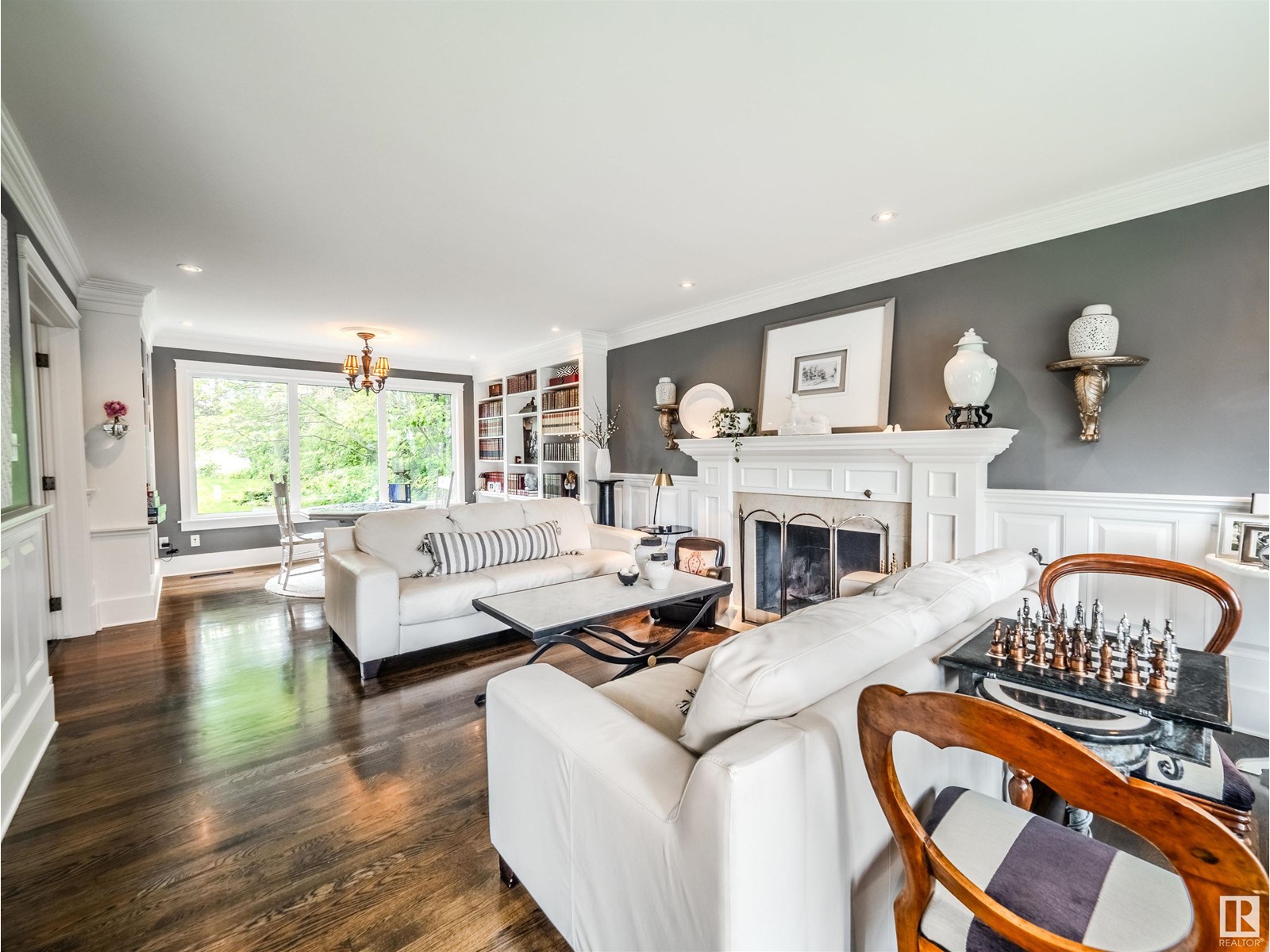 Photo 14 of 95 Fairway Dr Nw, Edmonton AB