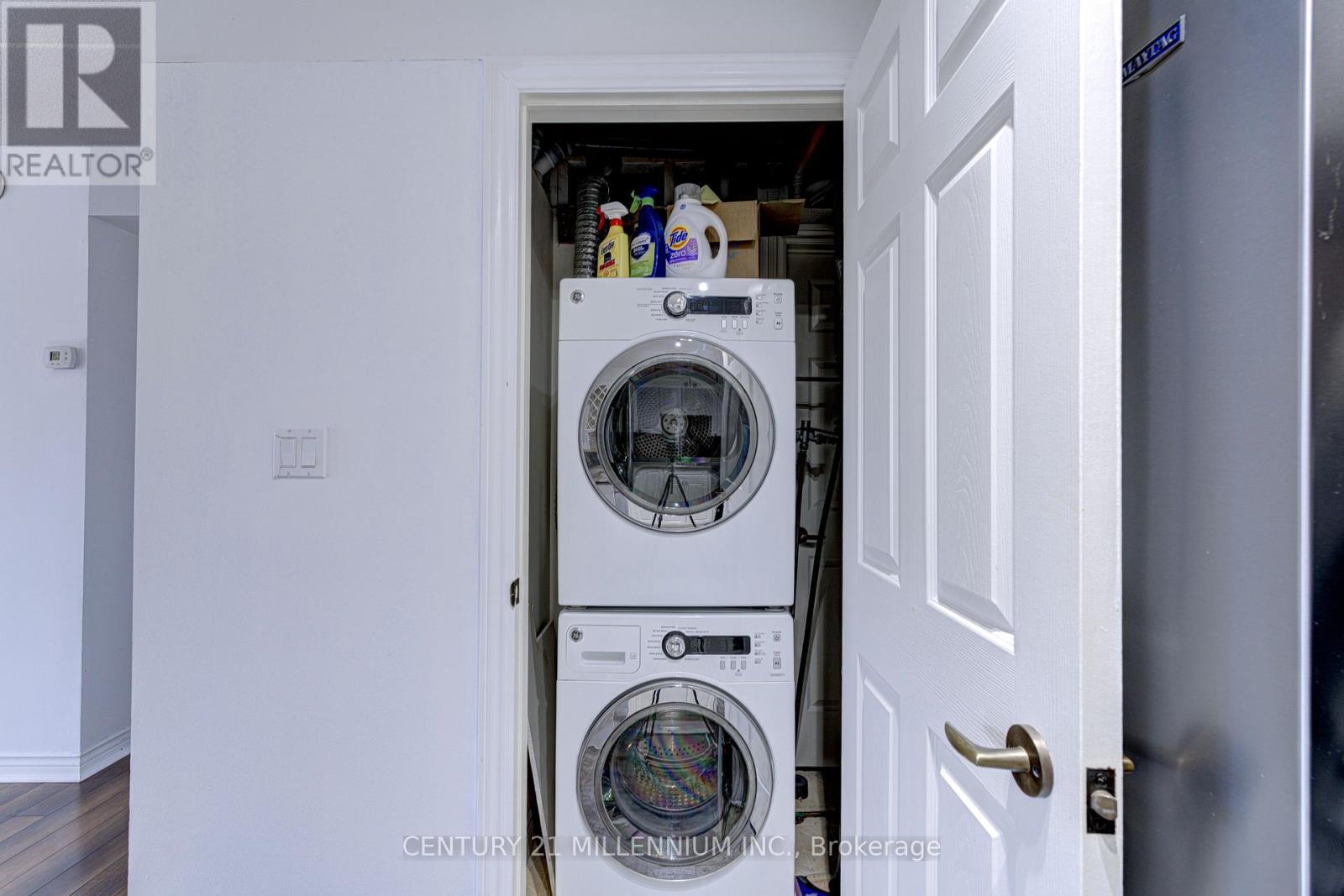 Photo 26 of 210 4005 Kilmer Drive, Burlington ON