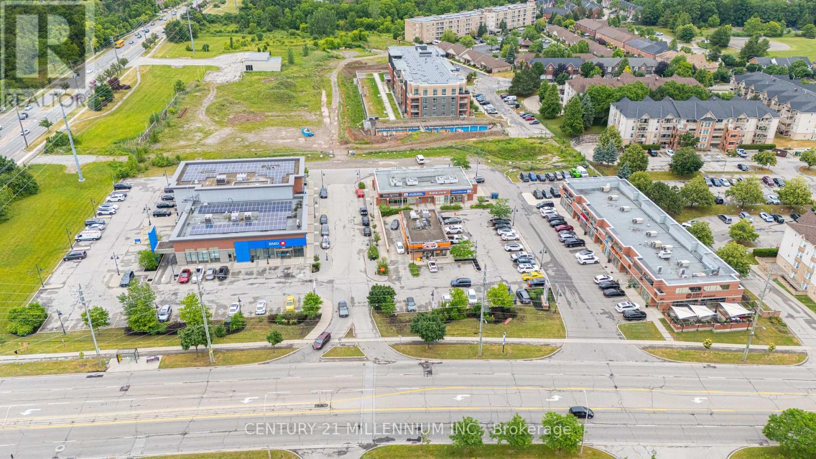 Photo 33 of 210 4005 Kilmer Drive, Burlington ON