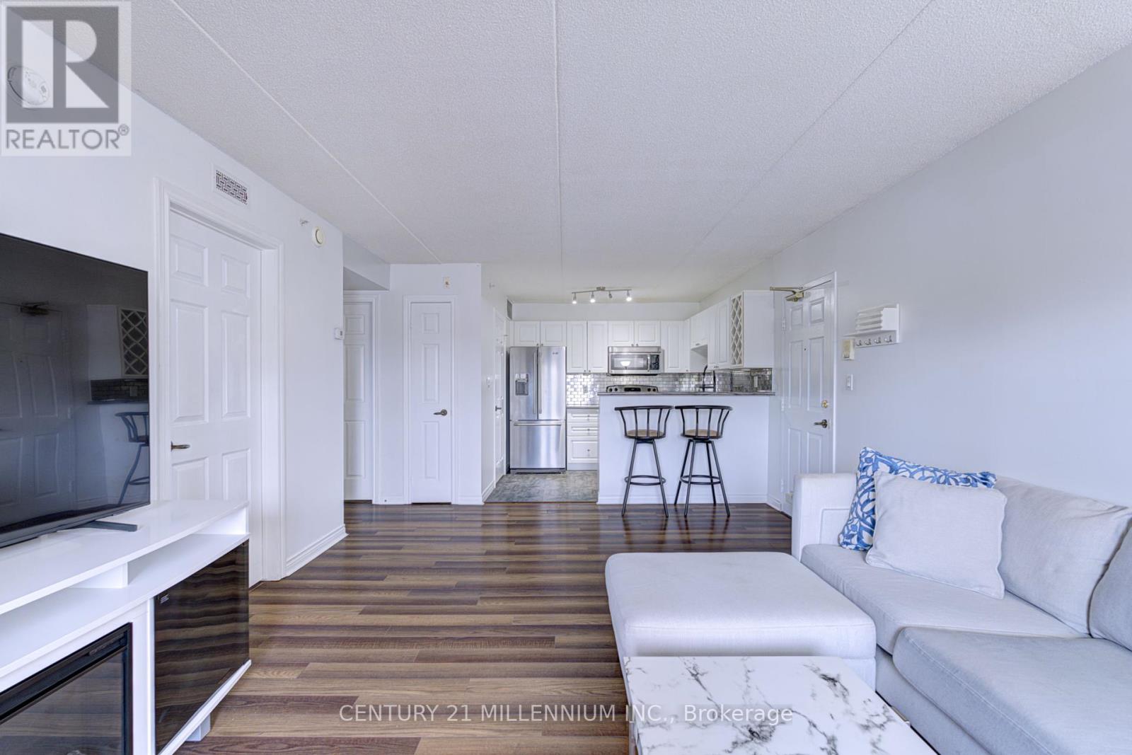 Photo 30 of 210 4005 Kilmer Drive, Burlington ON