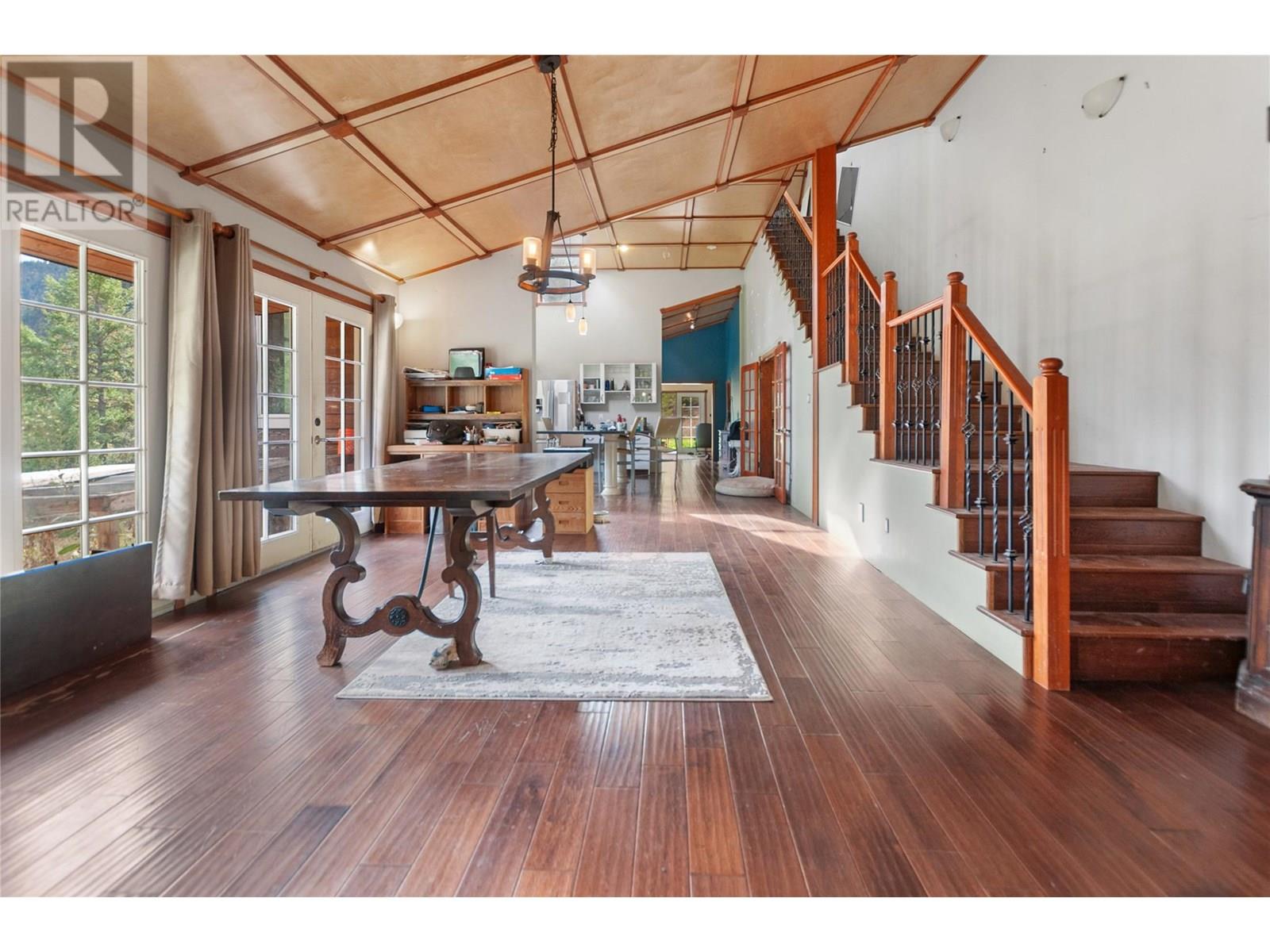  2650 SUMMERS CREEK Road, Princeton