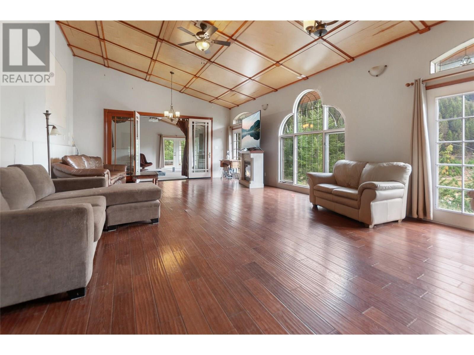  2650 SUMMERS CREEK Road, Princeton