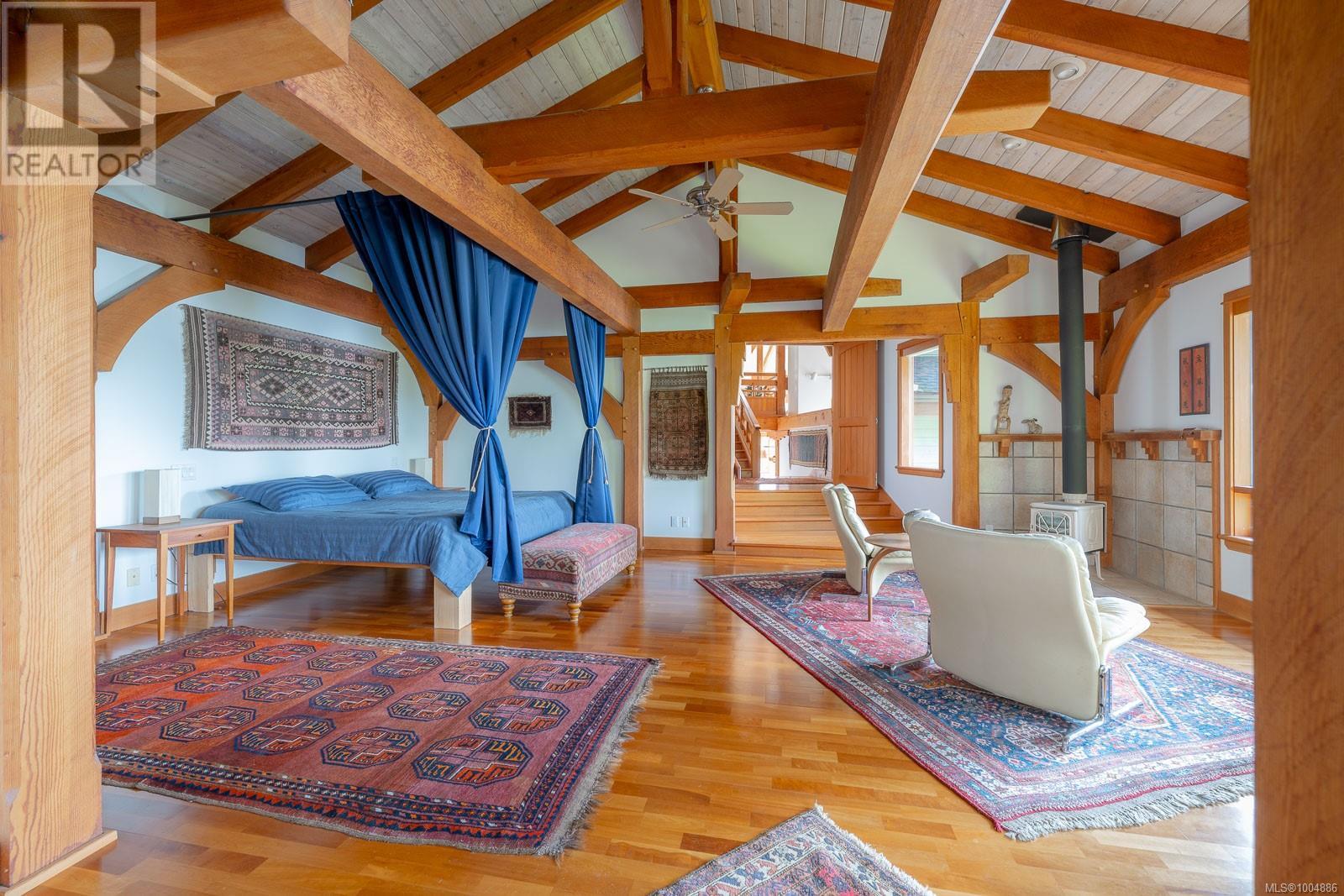 1027&1033 West Rd, Quadra Island