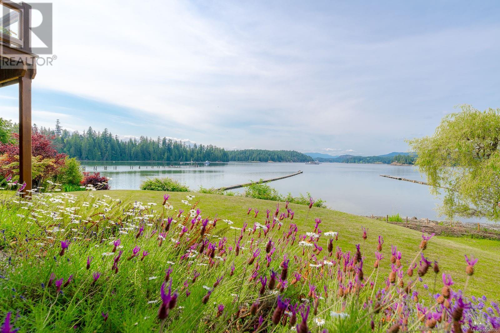 1027&1033 West Rd, Quadra Island