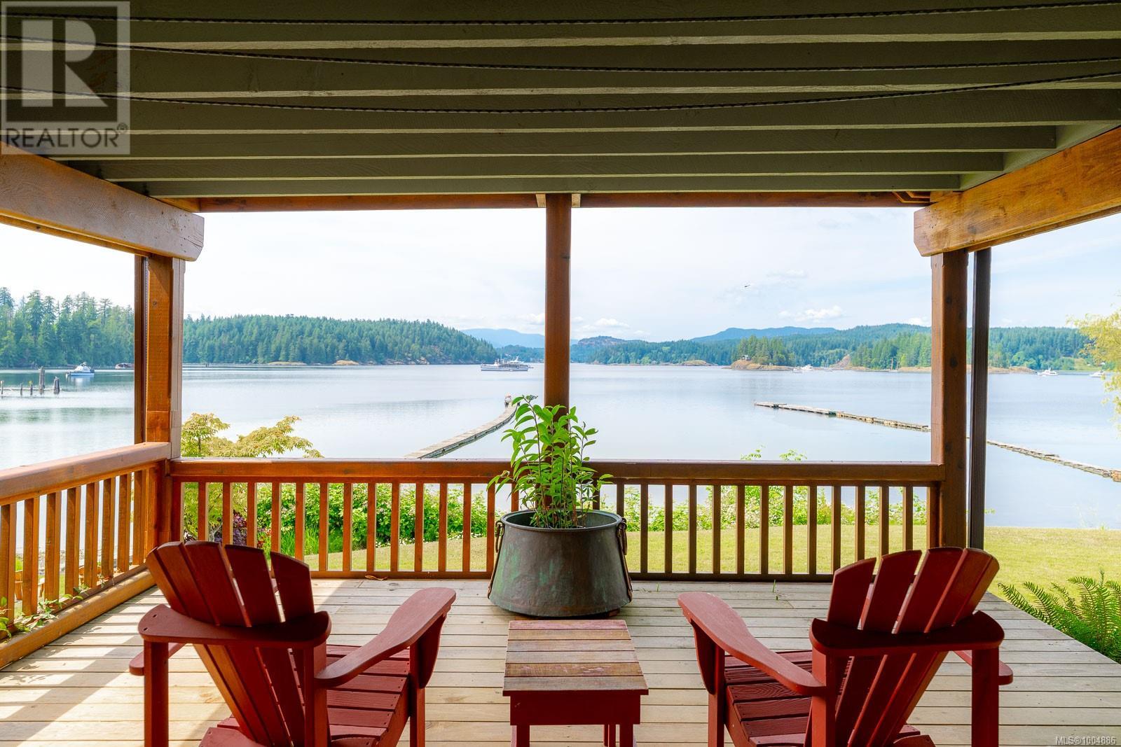 1027&1033 West Rd, Quadra Island