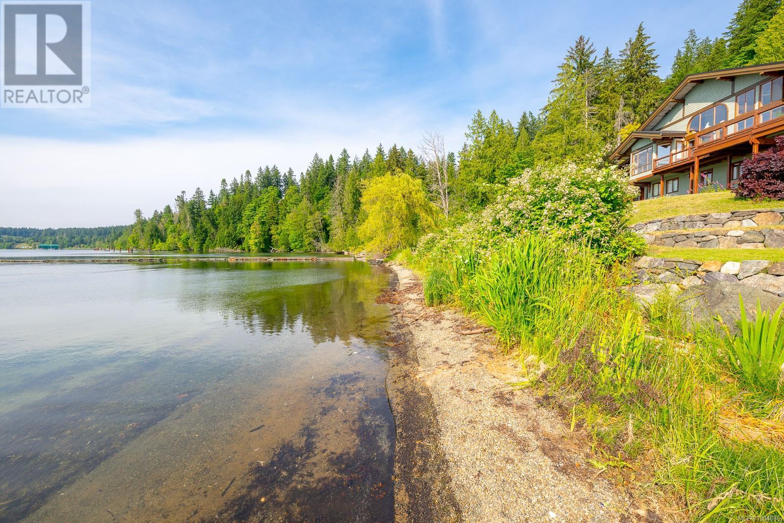 1027&1033 West Rd, Quadra Island