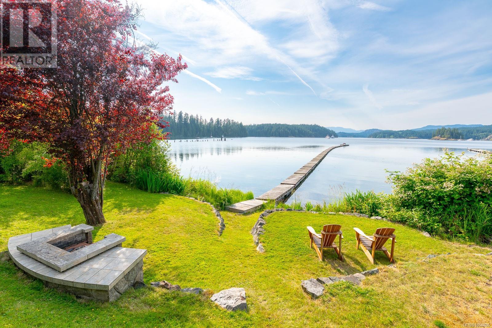 1027&1033 West Rd, Quadra Island