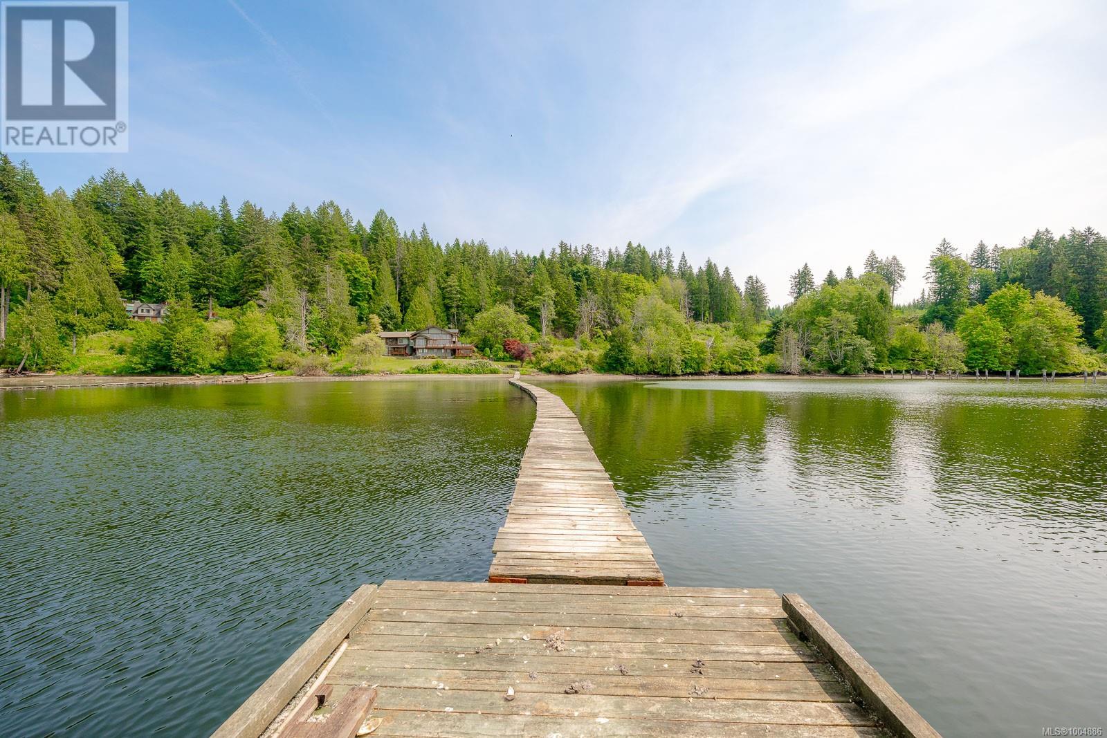 1027&1033 West Rd, Quadra Island