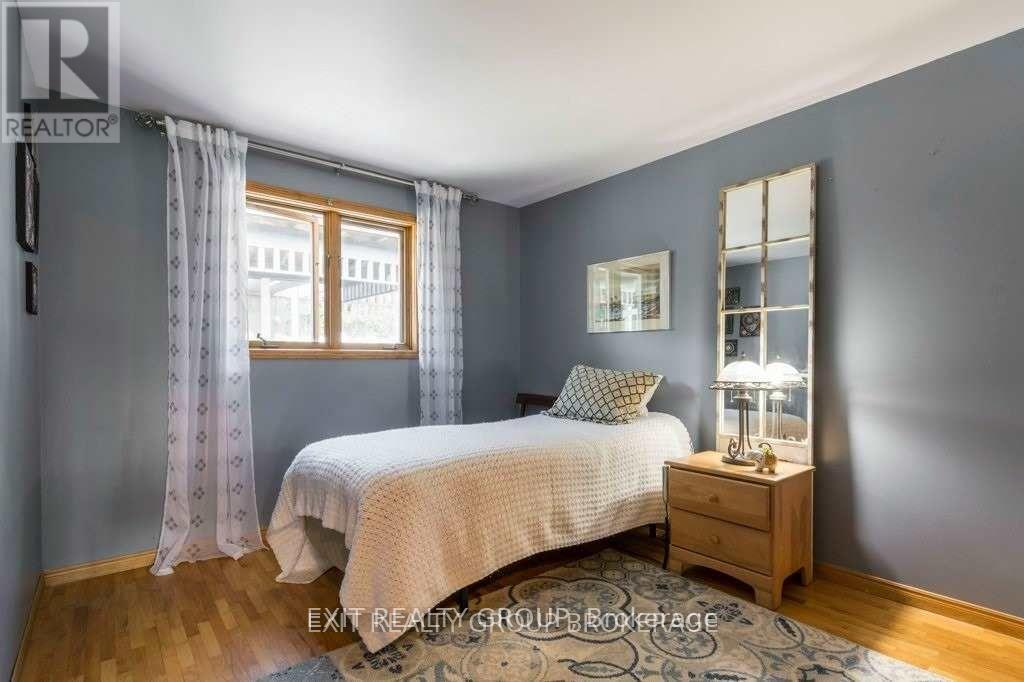 Photo 19 of 23 Palmer Road, Tweed ON