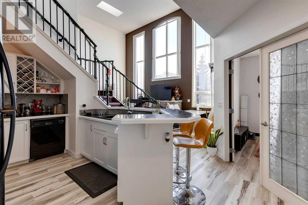 Single Family House for Sale in   A Street SW Bankview Calgary 