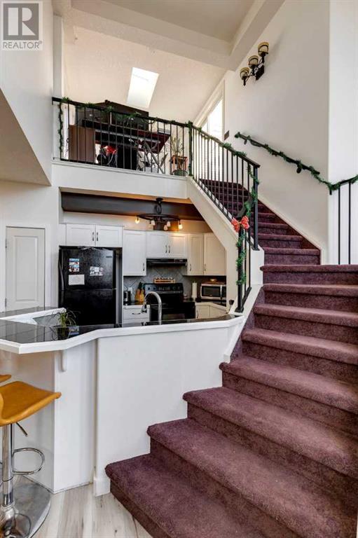 Single Family House for Sale in   A Street SW Bankview Calgary 