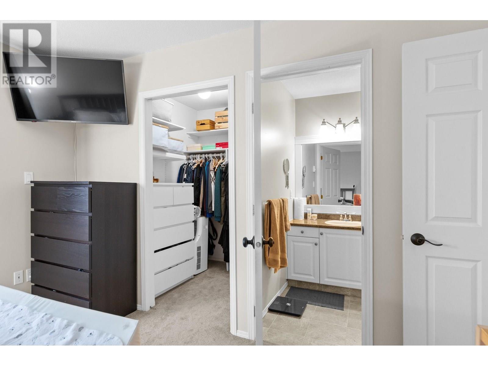 Photo 4 of 400 Sutton Crescent Unit 209, Kelowna BC