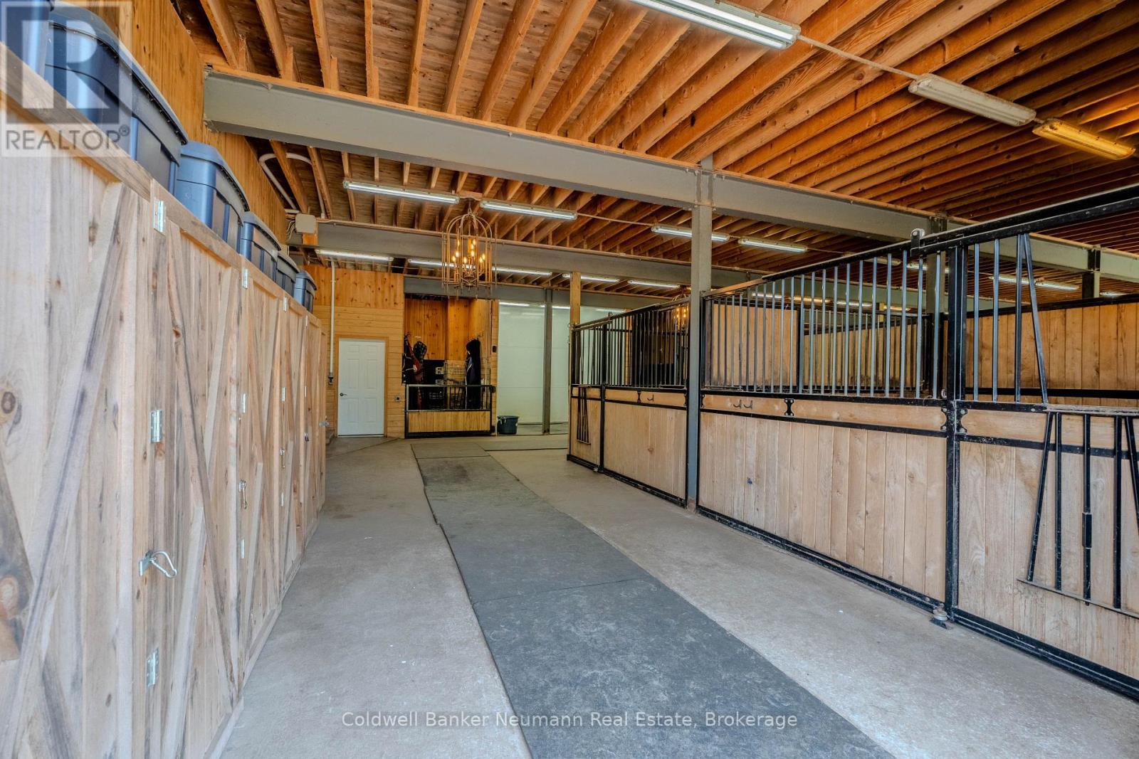 Photo 41 of 10553 Guelph Line, Milton ON