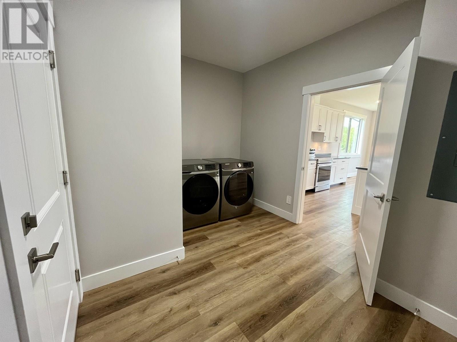 1661 TELEGRAPH STREET, Telkwa