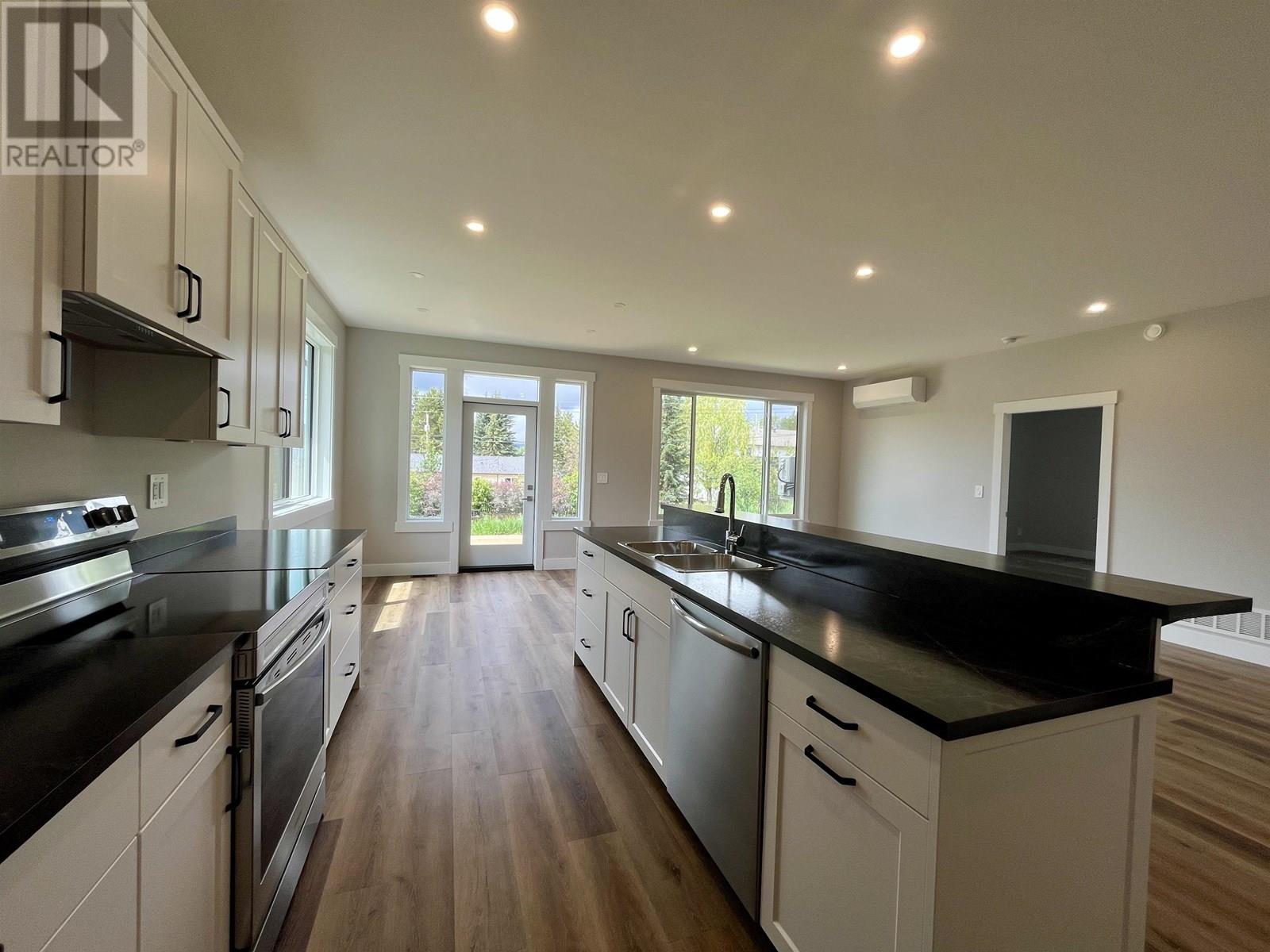 1661 TELEGRAPH STREET, Telkwa