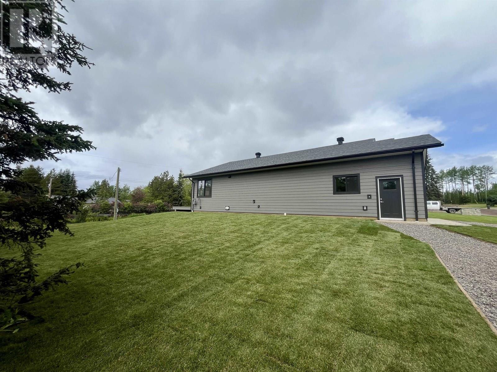 1661 TELEGRAPH STREET, Telkwa