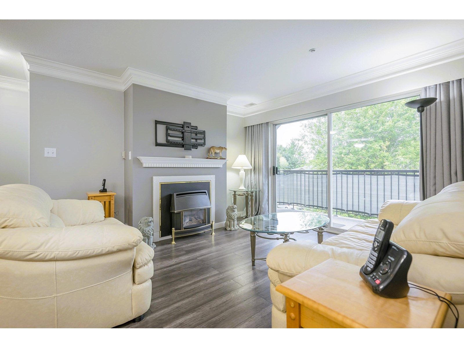Photo 7 of 302 20881 56 Avenue, Langley BC