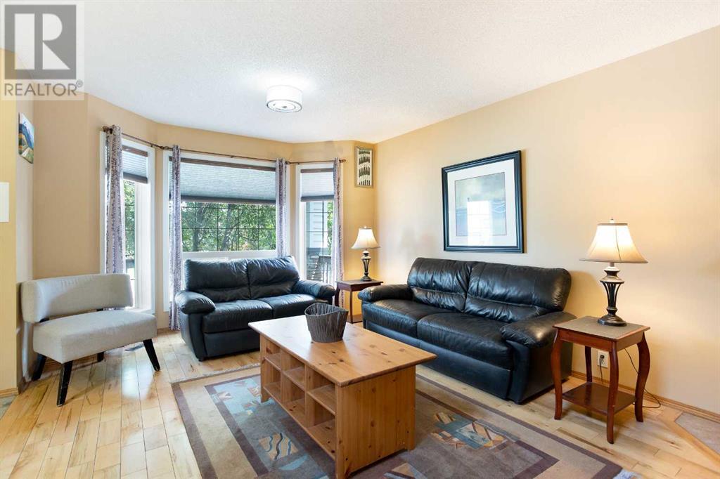 Single Family House for Sale in  Covewood Green NE Coventry Hills Calgary 