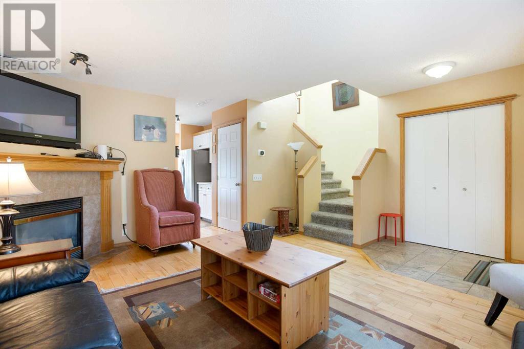 Single Family House for Sale in  Covewood Green NE Coventry Hills Calgary 