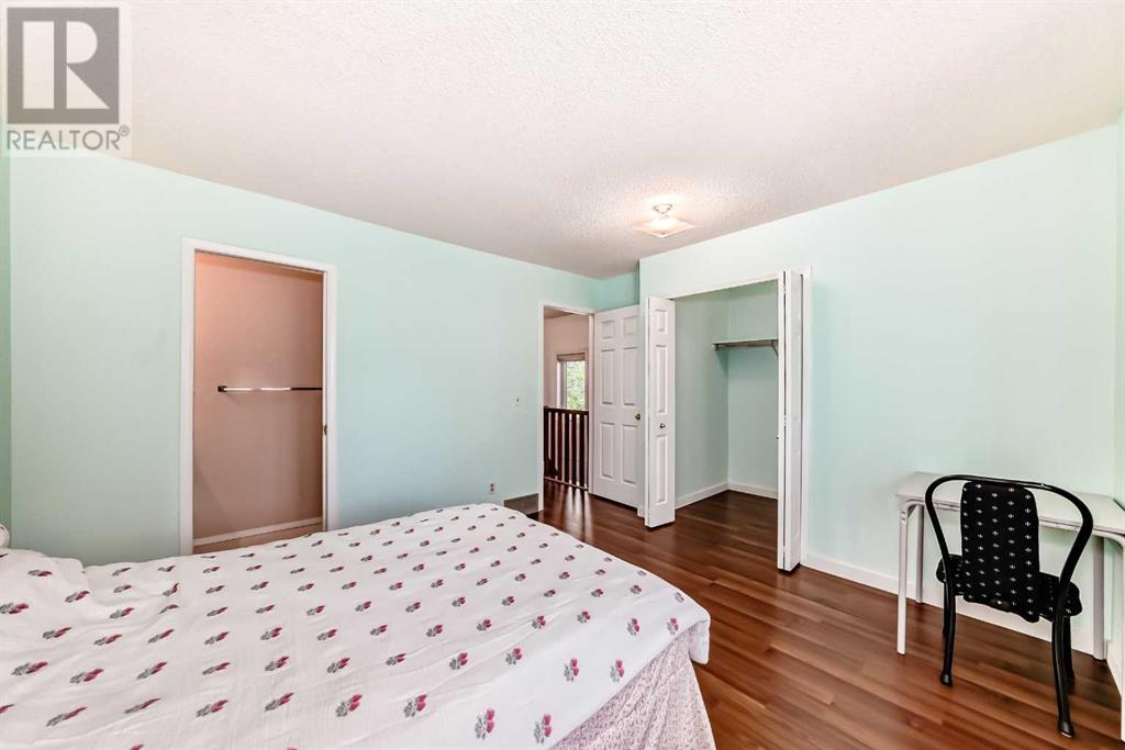 Single Family House for Sale in    Avenue SW Glendale Calgary 