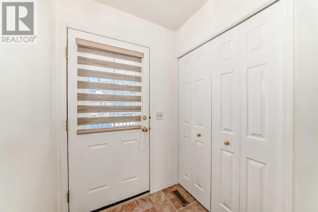 Single Family House for Sale in    Avenue SW Glendale Calgary 