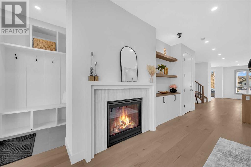 Single Family House for Sale in   Avenue NW Bowness Calgary 