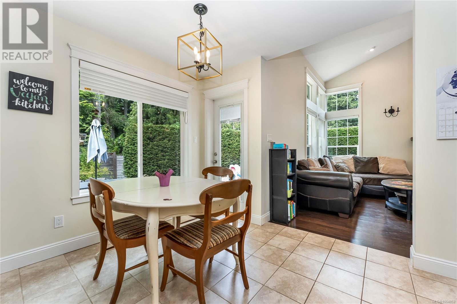 3666 Soren Pl, Cobble Hill