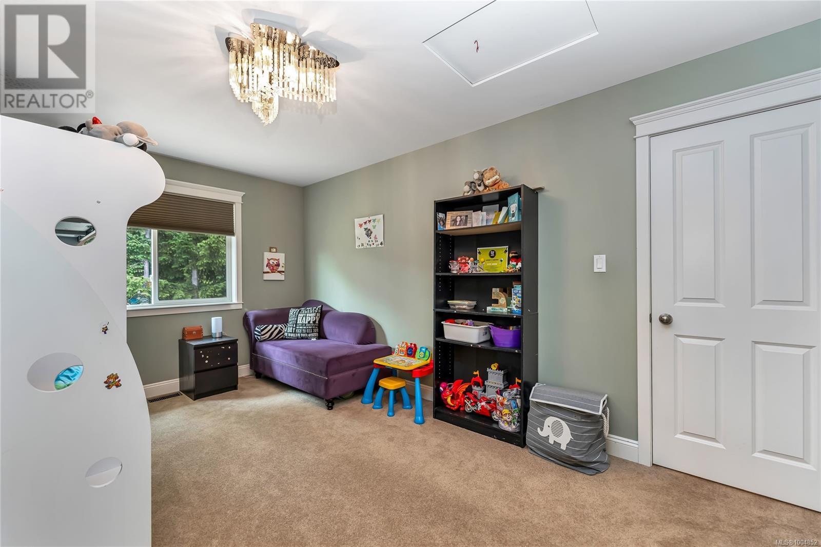 3666 Soren Pl, Cobble Hill