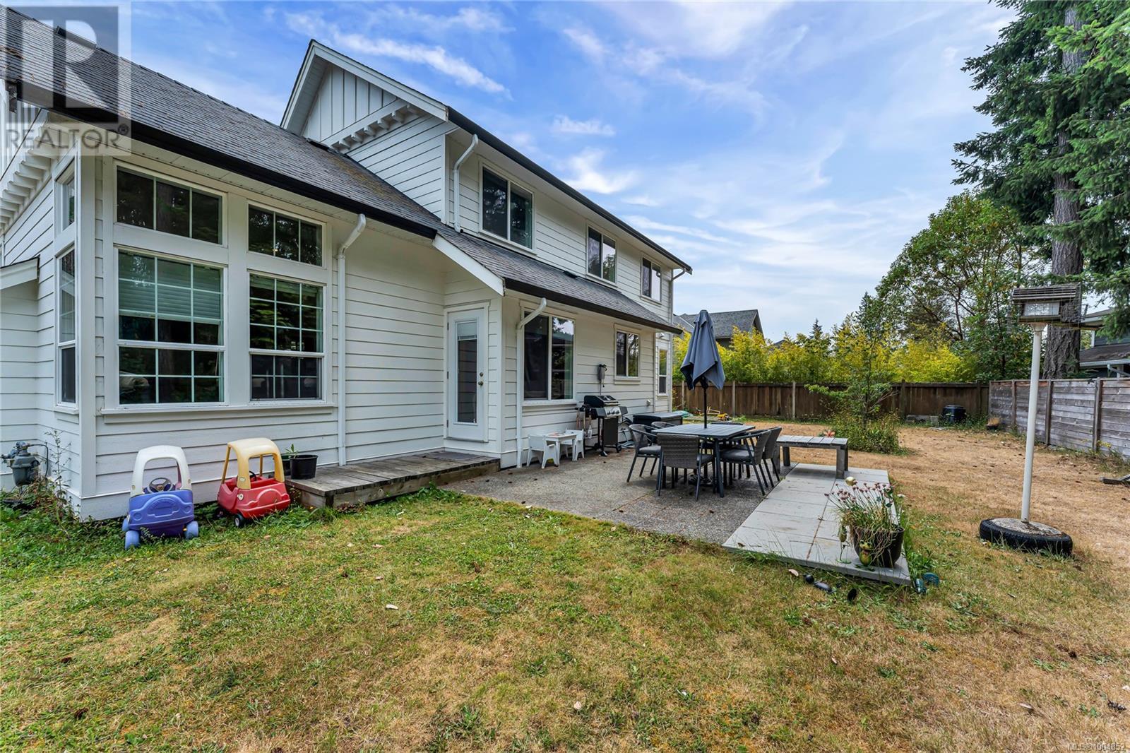 3666 Soren Pl, Cobble Hill