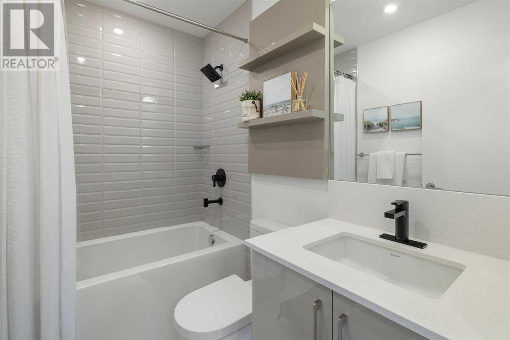 Single Family House for Sale in    Street NW Hillhurst Calgary 